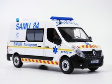 RENAULT MASTER ambulance SAMU 84 - Avignon 1/43
