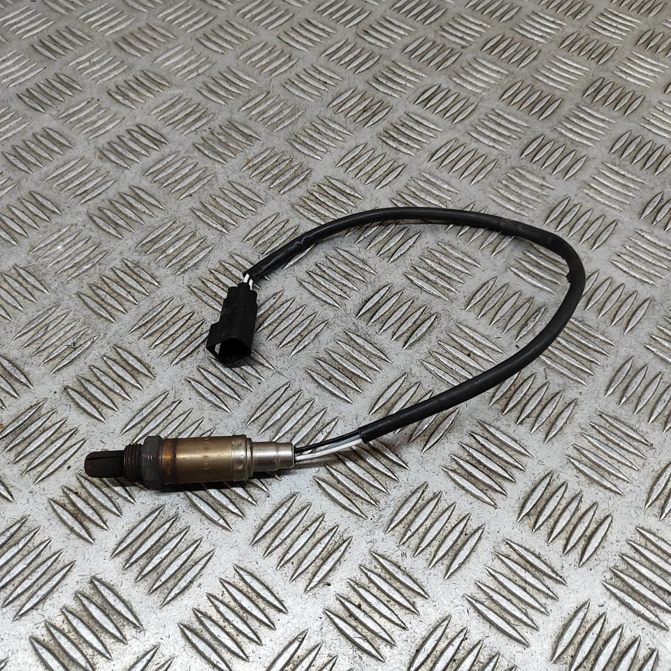 Sensore ossigeno ASTON MARTIN DB7 Coupè Lambda 93GB-9F472-BA 3.2 Benzina 233Kw 1995 - Immagine 2 di 4