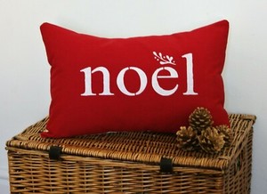 noel cushion