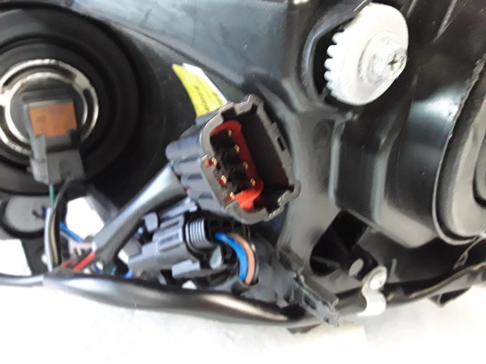 2016-2018-NISSAN MAXIMA R Headlamp halogen,PSG,RT,RH,EAGLE EYE - Imagem 3 de 4