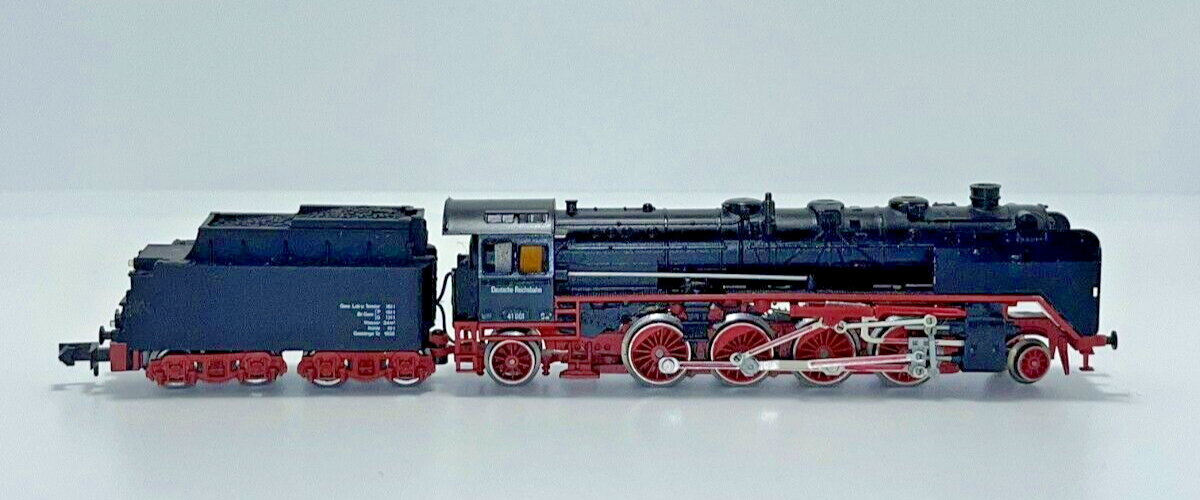 N Scale Arnold 2511 BR 41 Steam Locomotive With Smoke & Tender