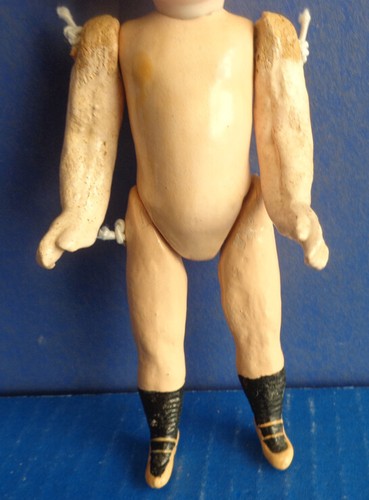 MUÑECA ANTIGUA 6,5" - #219 CABEZA BISQUE - CUERPO COMPUESTO - ZAPATOS MOLDEADOS - BOCA CERRADA - Imagen 6 de 17