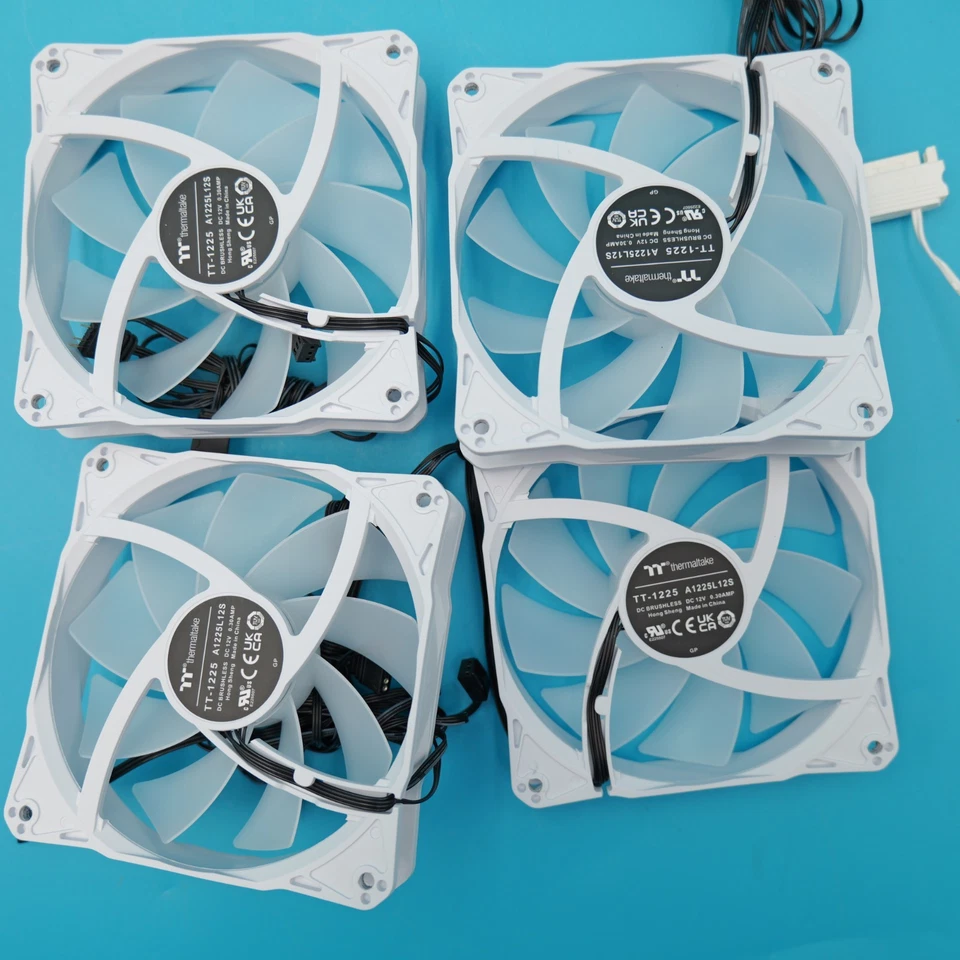 4 Pack Thermaltake TT-1225 A1225L12S RGB Brushless Cooling PC Fans - White - Image 3 of 3