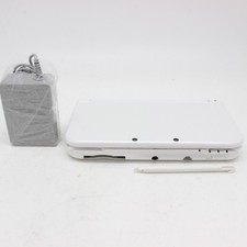 NEAR MINT NINTENDO NEW 3DS XL PEARL WHITE Game Console From Japan 4899