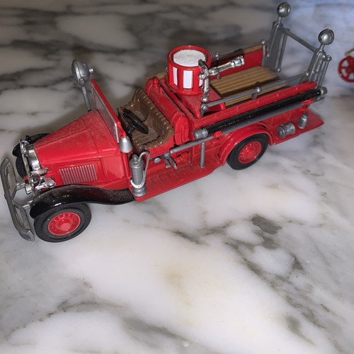 2CAR LOT 2000Matchbox Collectibles 1932 MERCEDES BENZ LADDERTRUCK & 1932 Ford AA - Picture 3 of 18