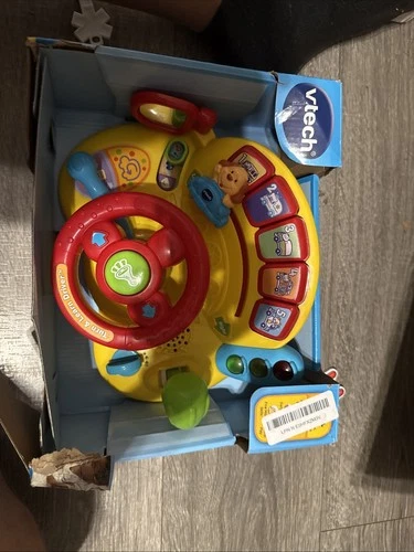 VTech Turn and Learn Driver for Children Damage Box