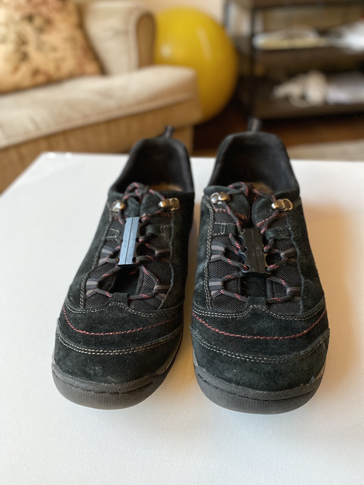 Earth Origins Kamryn Black Suede Lace Up Walking Shoe… Gem