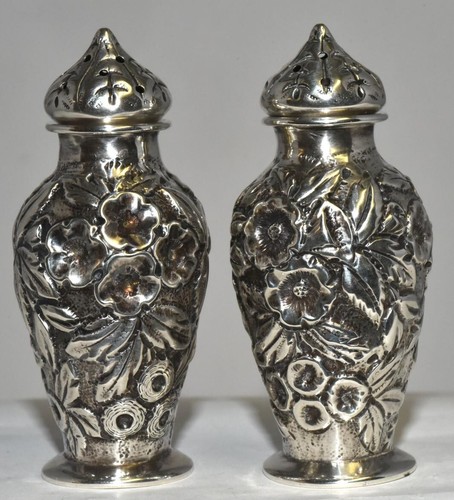 S. Kirk & Son Repousse Sterling Silver Salt & Pepper Shakers Set #42 BEAUTIFUL - Picture 6 of 10