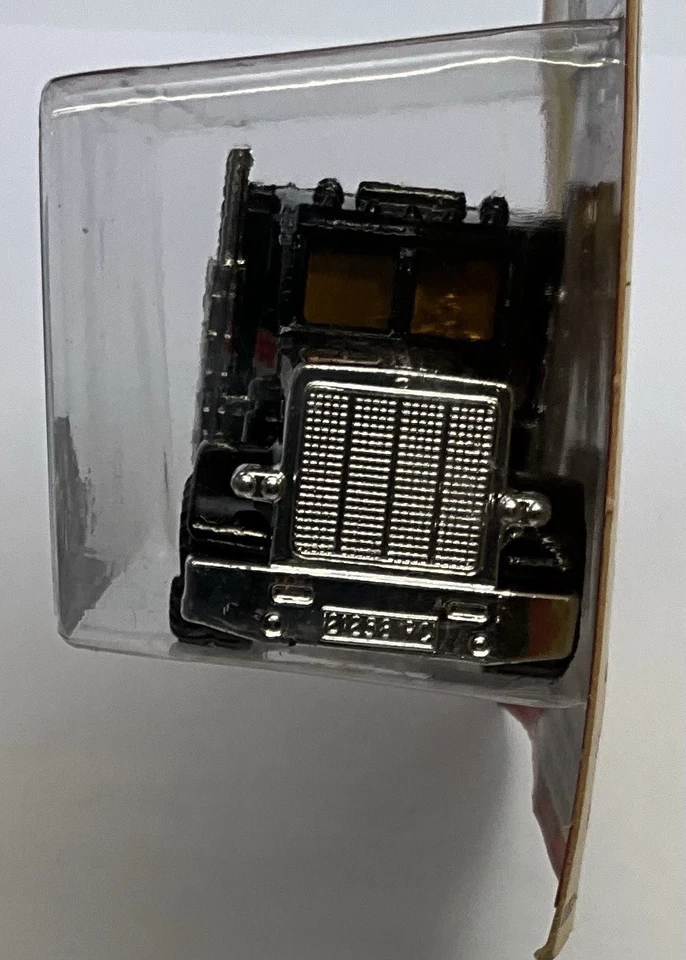 1983 Matchbox Lesney Peterbilt Conventional #43 - Image 4 of 4