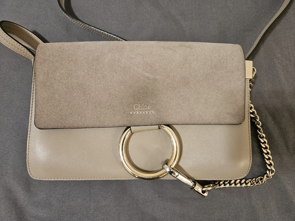 CHLOE  Faye Suede Calfskin Small Faye Shoulder Bag Natural - Image 3 of 4