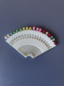 Vintage Set of 18 Pins Assorted Colors - e736