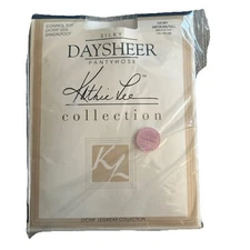 Kathie Lee Collection Vtg Size Medium/Tall Ivory Body Day Sheer Pantyhose Sheer