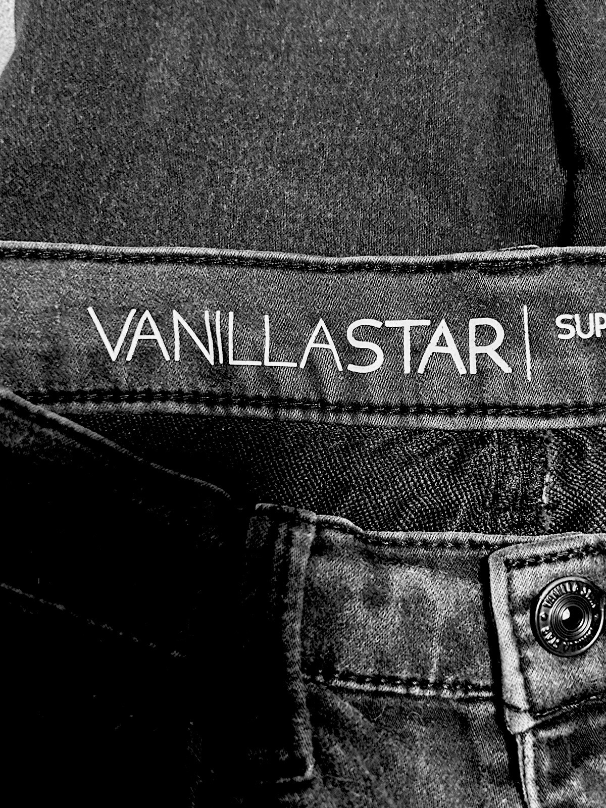 vanilla-star-super-high-rise-jegging-women-s-black-skinny-jeans-size-3