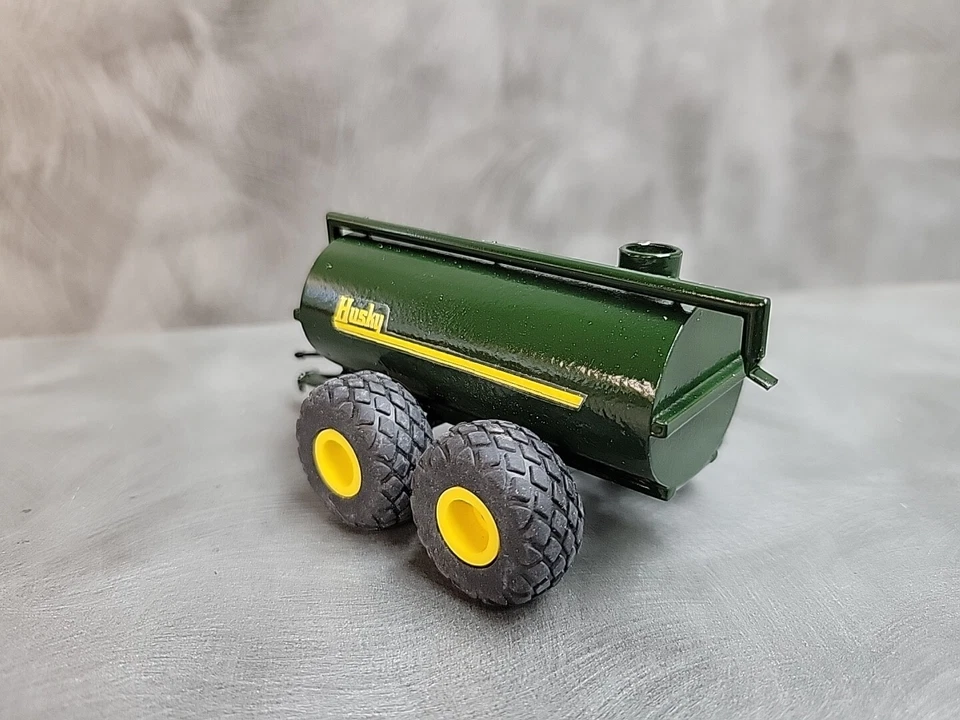 1/64 farm Custom scratch Built 5,000 Gallon Husky manure Tank - Image 3 of 4