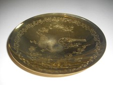 Ładna MOSIĘŻNA MISKA grawerowana stopką naturalna miska dla ptaków ręcznie robiona retro