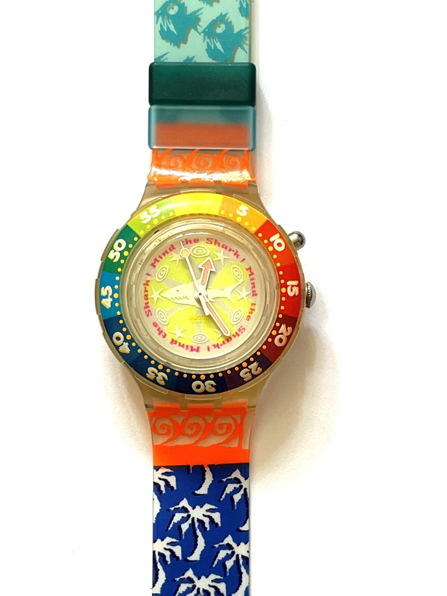 Swatch Scuba 200 Loomi MIND THE SHARK SDK902, neu und ungetragen 