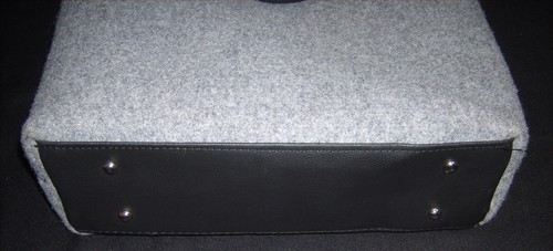 Womens Poppy Floral Emboidered Eco Friendly Felt Zip Up Large Tote Red/Grey - Picture 5 of 7