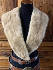Vintage ivory beige genuine mink fur collar