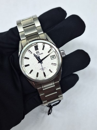 Grand Seiko Evolution 9 Collection SLGA009 - 2022 New. B19550