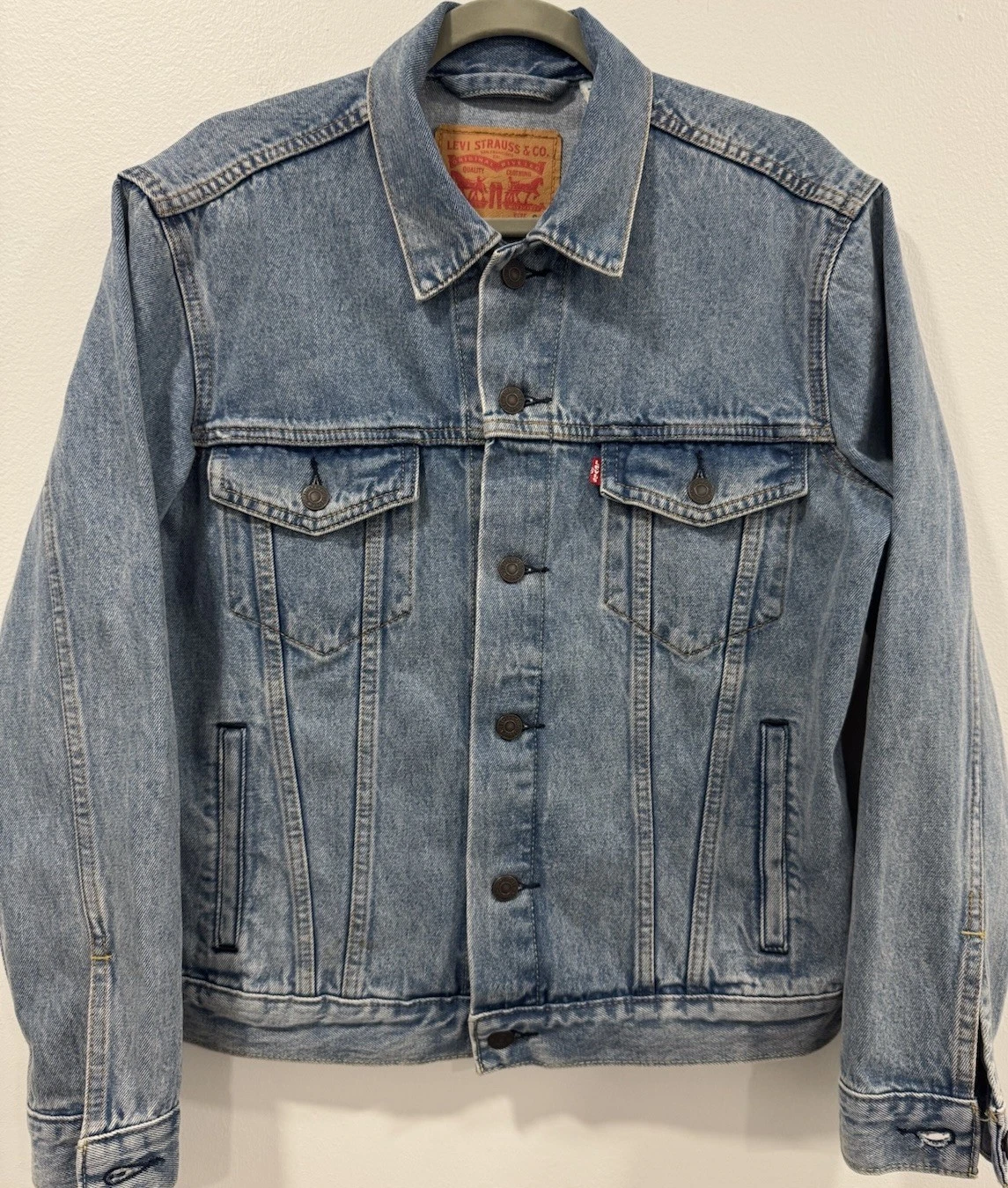 Vintage Levis Denim Trucker Jacket Size S Blue Jean Acid Wash