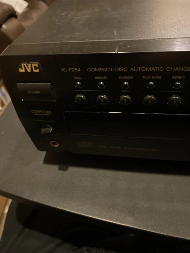 JVC XL-F254BK 5 Disc CD Play & Exchange System. For Parts Or Repair - Image 2 of 4