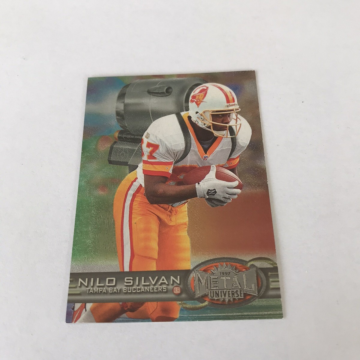 1997 Metal Universe Football Card #49 Nilo Silvan Tampa Bay