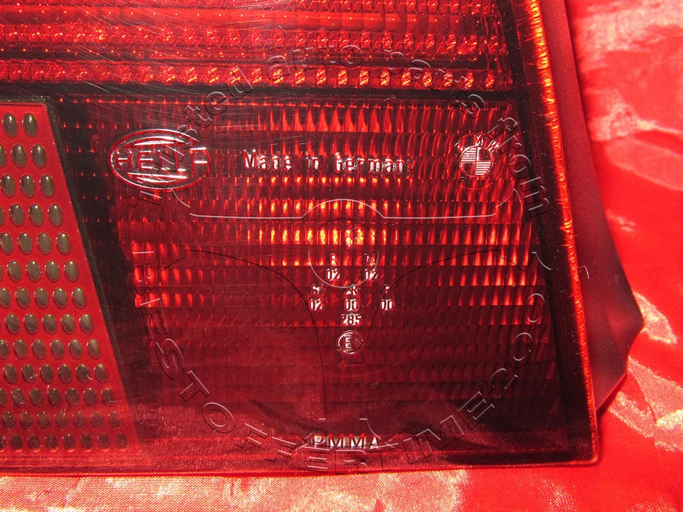 BMW E39 SERIE 5 TRASERO IZQUIERDO SEDÁN FRENO TRASERO TOPE LUZ ROJA LÁMPARA HELLA 8358031 Foto 3 de 4