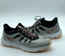 nike lightweight trainers womens