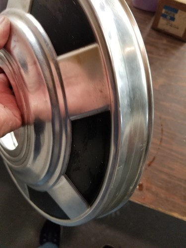 One 73-87 Chevy 3/4 Ton Dog Dish Hubcap (1) 12 Inch 4x4 - Picture 5 of 10