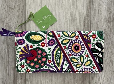 Vera Bradley Travel Passport Wallet Retired Deco Daisy Pattern NEW NWT
