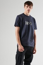 MA.STRUM TROMPE L'OEIL BADGE TEE INK NAVY SIZE MEDIUM