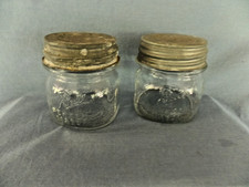 2 Vintage 1942~1955 BALL PERFECT MASON 1/2 HALF~PINT CANNING JAR with zinc lids