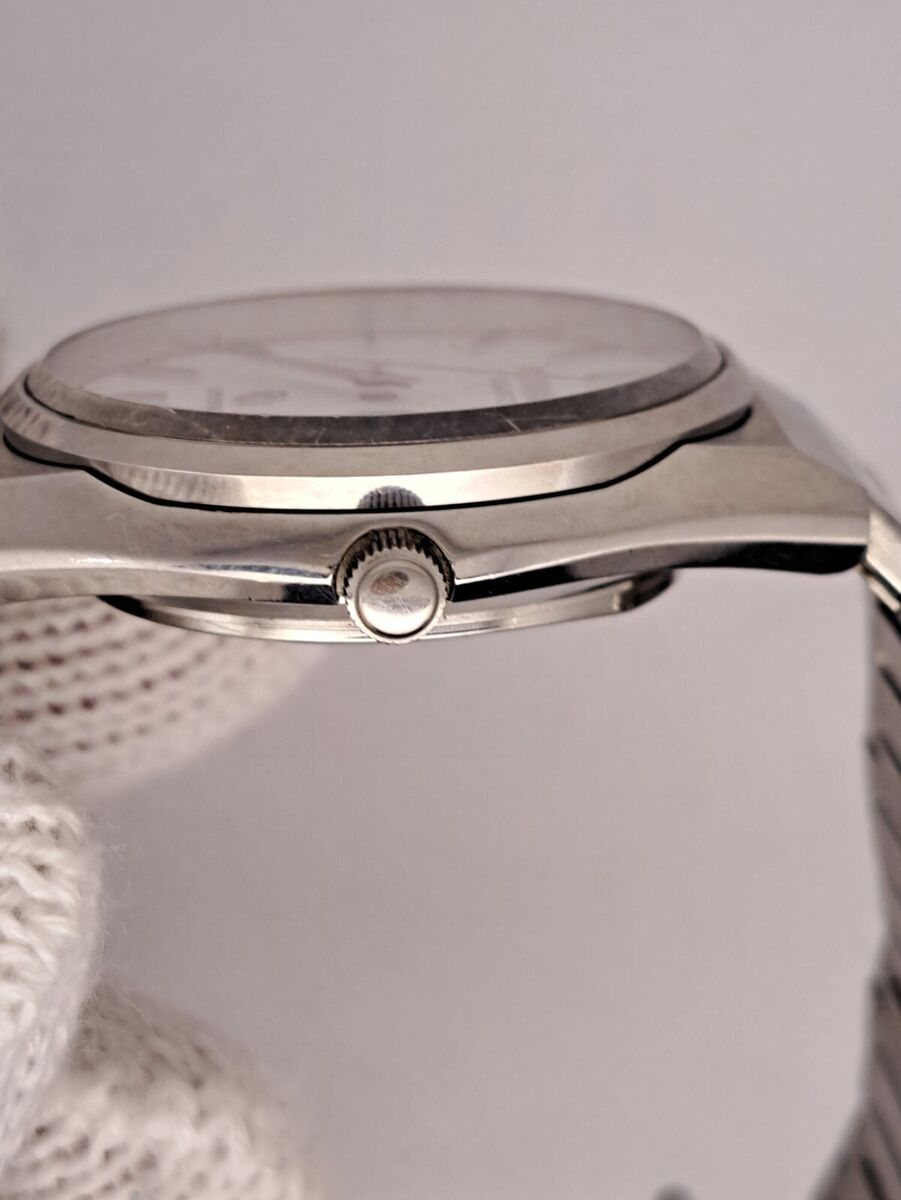 s-l1200.jpg s-l1200.jpg