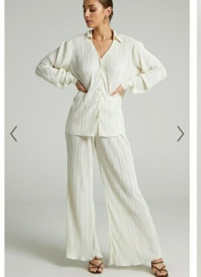 Shopo Beca Plisse Top Pants Set XS Cream Button Up Flared Pull On Long Sleeved 