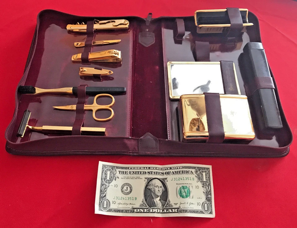 Royce Mens Leather Travel and Grooming Toiletry Kit - Image 4 of 4