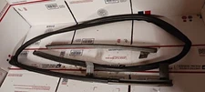 05 06 07 Honda Odyssey Front Driver DOOR Window Sash WITH BRAKETS INSIDE DOOR 
