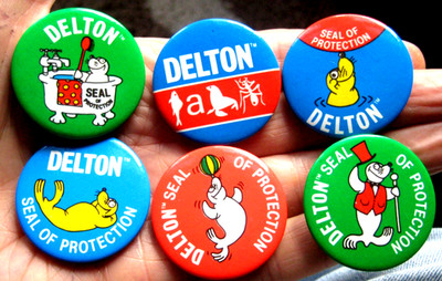 DELTON ZAHNVERSIEGELUNG Vintage 80er KOMPLETTSATZ GESUNDHEITSKAMPAGNE 38mm Pin ABZEICHEN