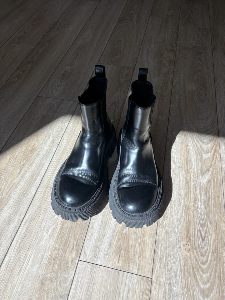 Botas pretas Balenciaga Chelsea, tamanho 38 - Imagem 2 de 4