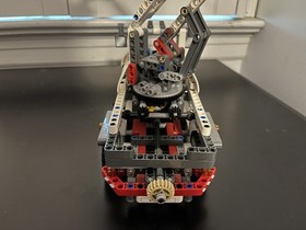 LEGO Technic Bucket Truck 8071 Complete