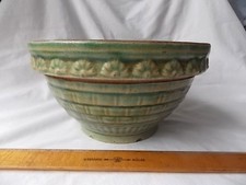 Vintage Green Glaze Basket Weave Stoneware Mixing Bowl RRP Crown Mark Shabby