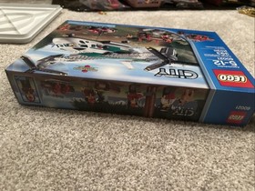 LEGO CITY SET 60021 - CARGO HELIPLANE 100% With BOX And Manuals -retired!