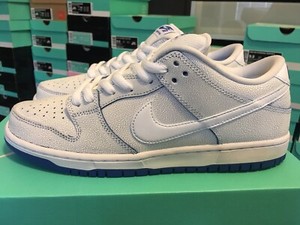 NIKE SB DUNK LOW PRO PRM Size 9.5 WHITE 