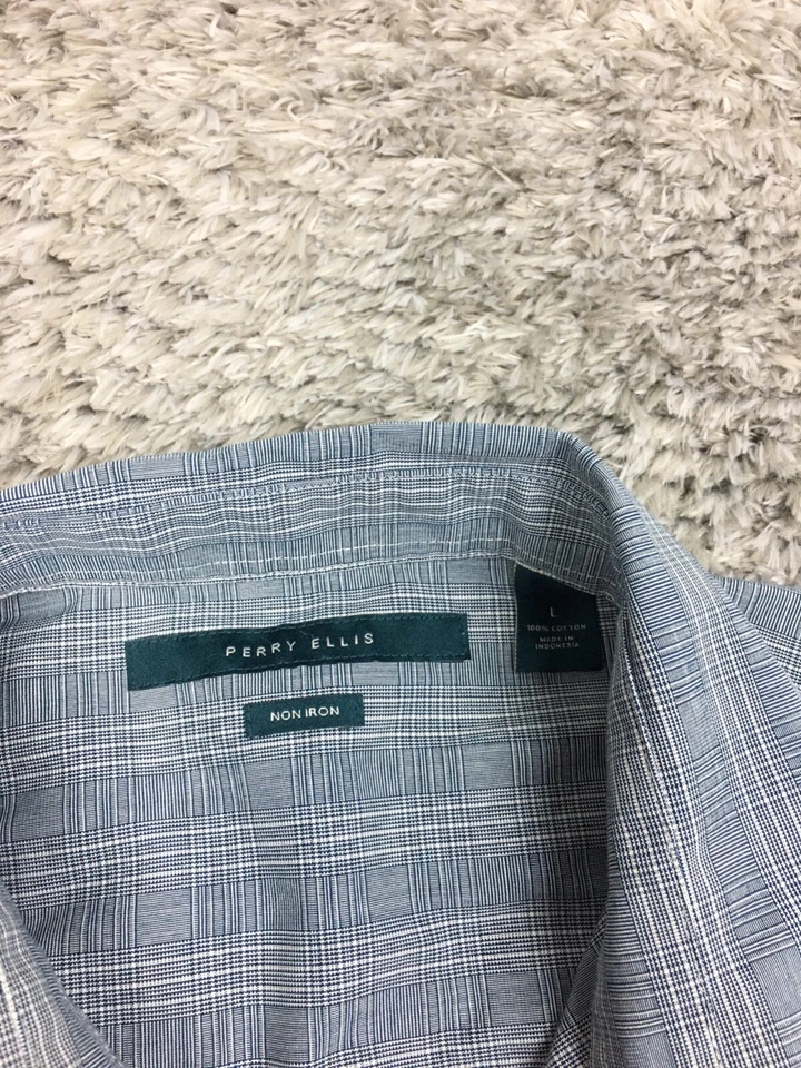 Perry Ellis Button Up Shirt Mens Size Large Blue Plaid Non Iron - Image 4 of 4