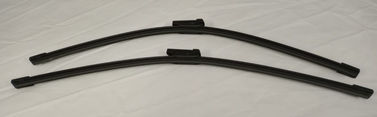 Bosch Aerotwin Front Wiper Blade Set For Land Rover Defender (2019+) - 575mm Pair 12 thumbnail image
