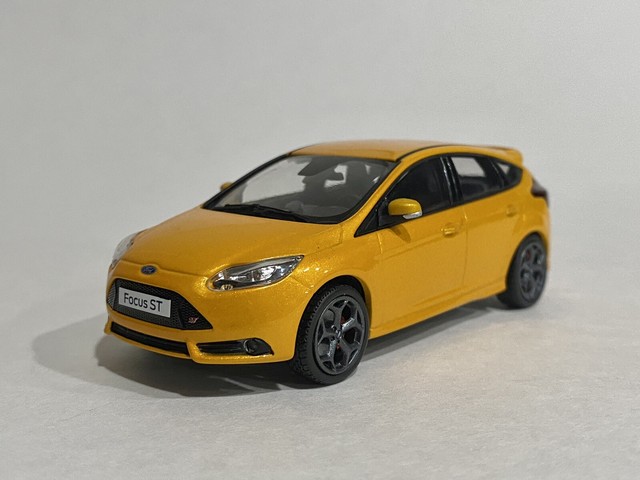 minichamps focus st