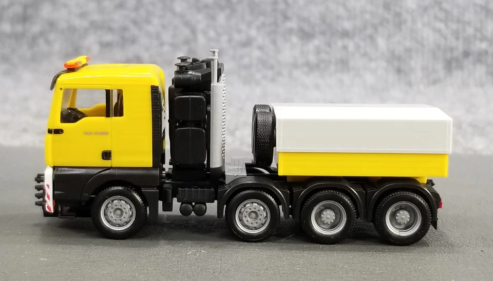 HERPA HO 1:87 148627 MAN TGA XL ZM SEMI IOB AMARILLO Foto 2 de 4