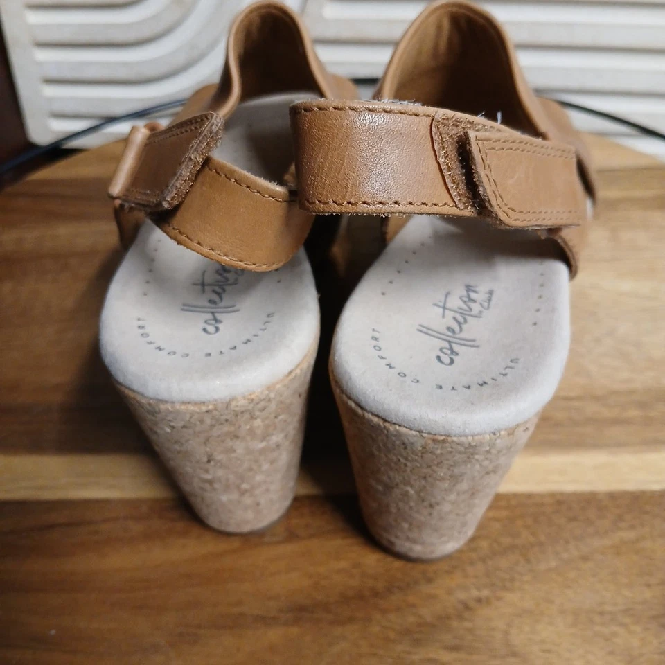 Clarks Collection Women's Annadel Ivory Wedge Sandals 10 Foto 4 de 4