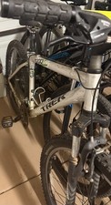 Trek 4500 Mountain Bike 26in Wheels 16.5in Aluminum Frame Silver VBrake 24 Speed
