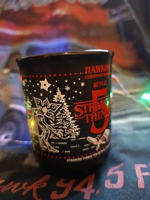 Stranger Things 5 Weihnachtsmarkttasse