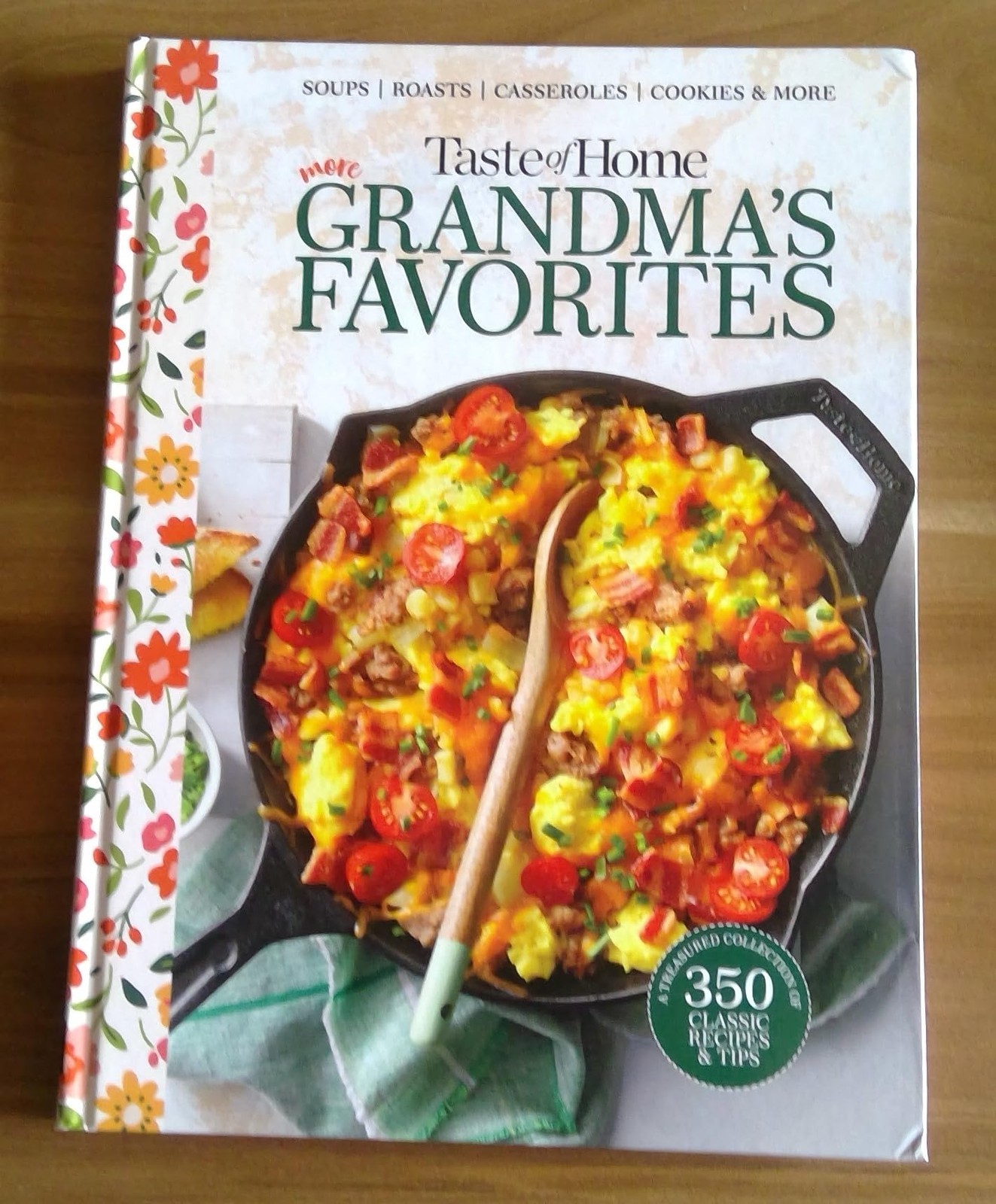 Taste of Home - More Grandma's Favorites Cookbook, 350 Classic Recipes, Soup...